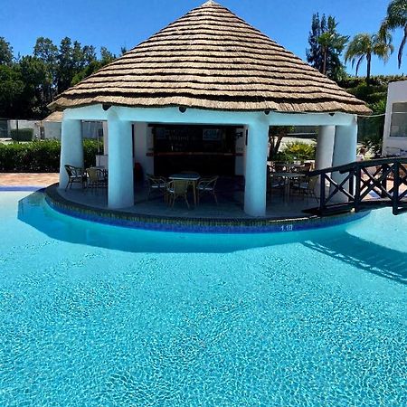 Beautiful Apartment For Rent In Quinta Do Lago With Excellent Resort Facilities Close To Lake And Beach. Dış mekan fotoğraf
