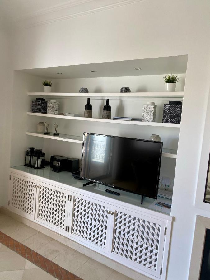 Beautiful Apartment For Rent In Quinta Do Lago With Excellent Resort Facilities Close To Lake And Beach. Dış mekan fotoğraf