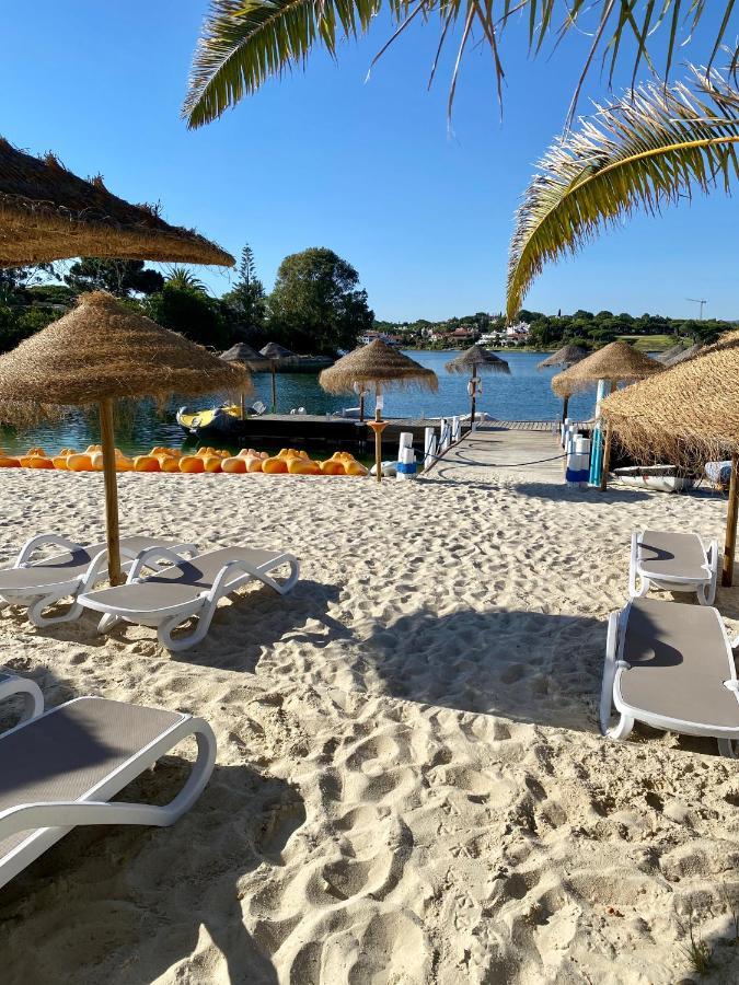 Beautiful Apartment For Rent In Quinta Do Lago With Excellent Resort Facilities Close To Lake And Beach. Dış mekan fotoğraf
